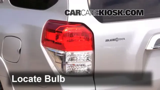 2013 Toyota 4Runner Limited 4.0L V6 Luces Luz de giro trasera (reemplazar foco)